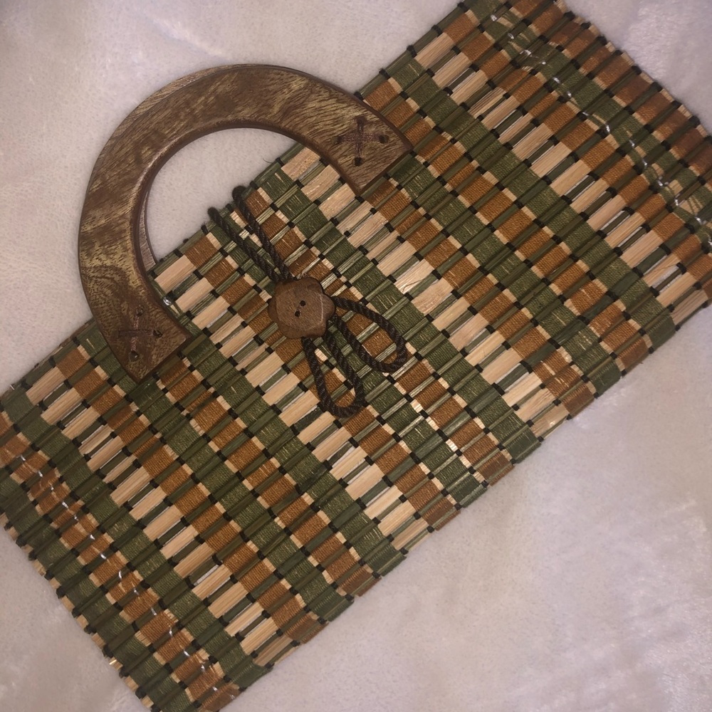 “Lovestitch” Bamboo Purse!!